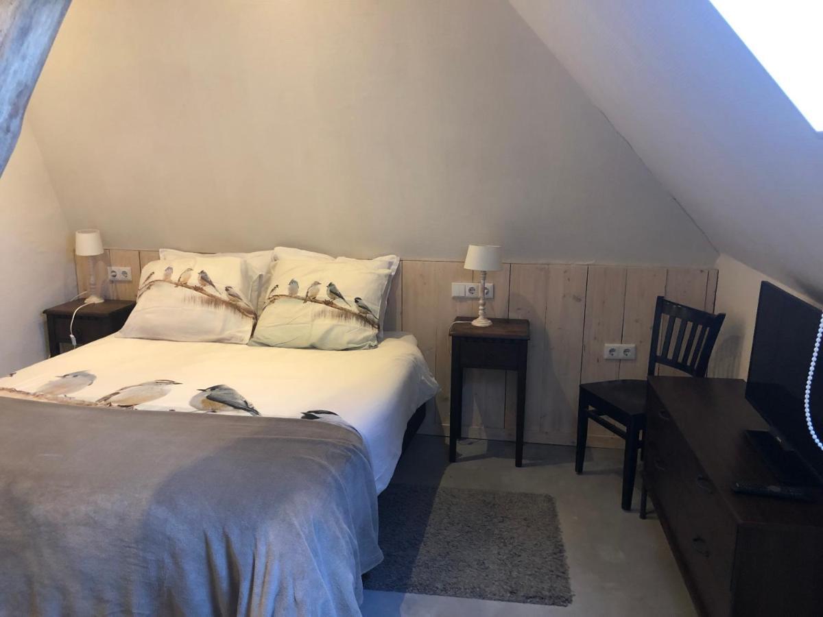Slaopen En Stoet Bed & Breakfast Anderen Exterior photo